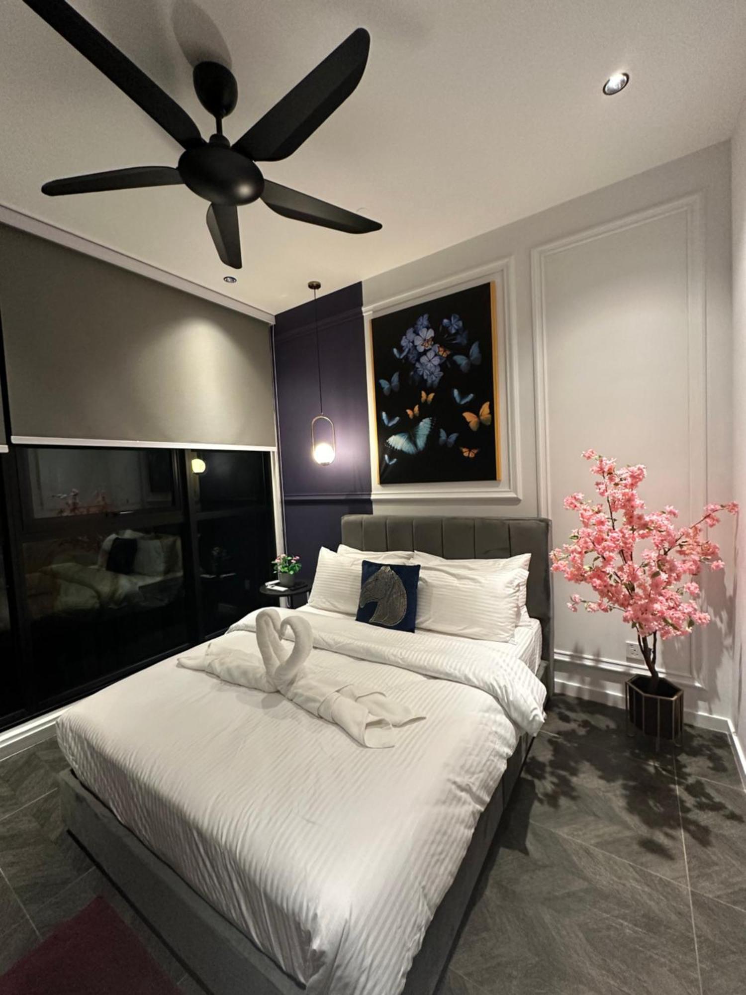 Skyline Homes By Scarletz Suites Klcc Kuala Lumpur Esterno foto