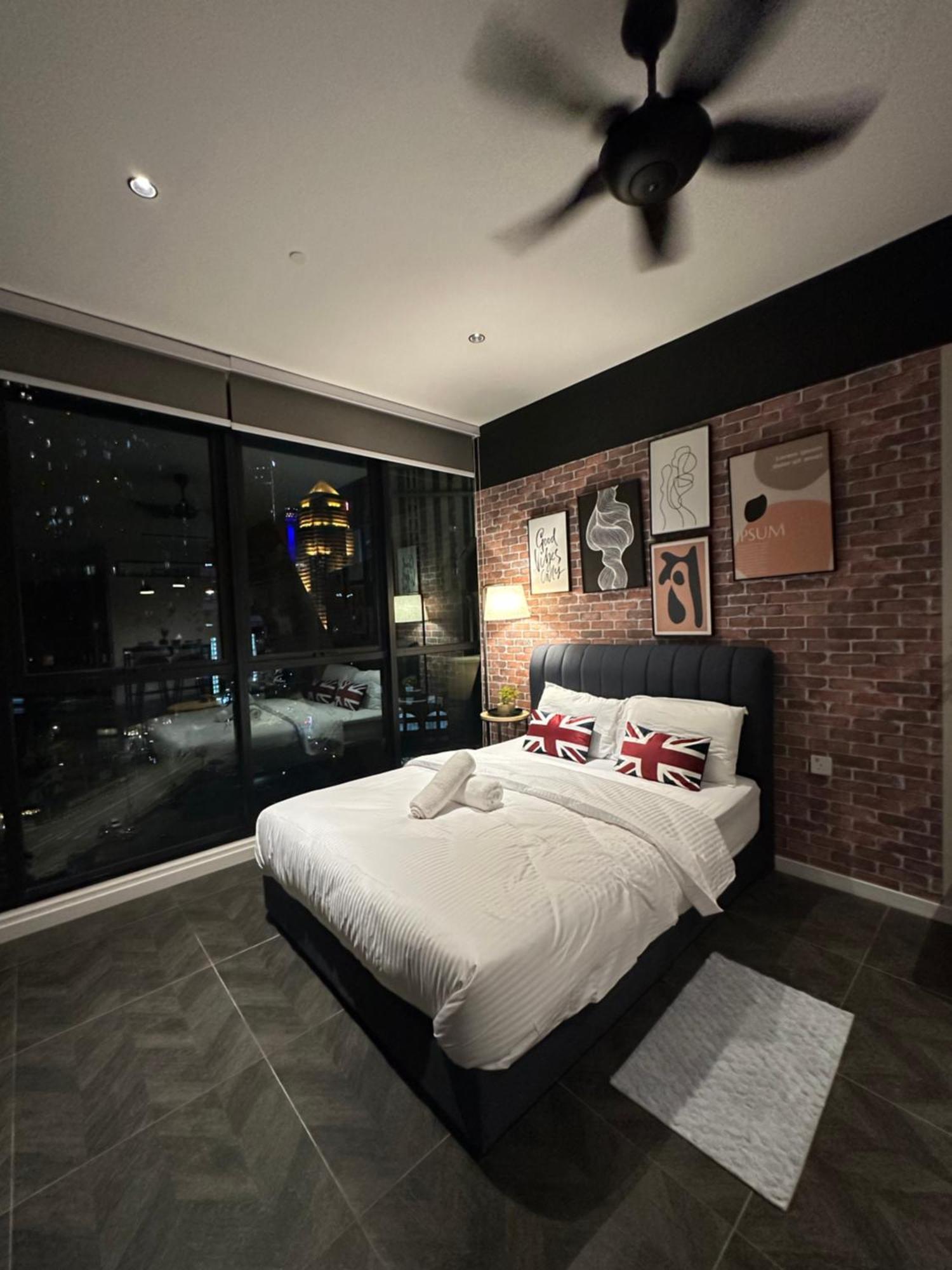 Skyline Homes By Scarletz Suites Klcc Kuala Lumpur Esterno foto
