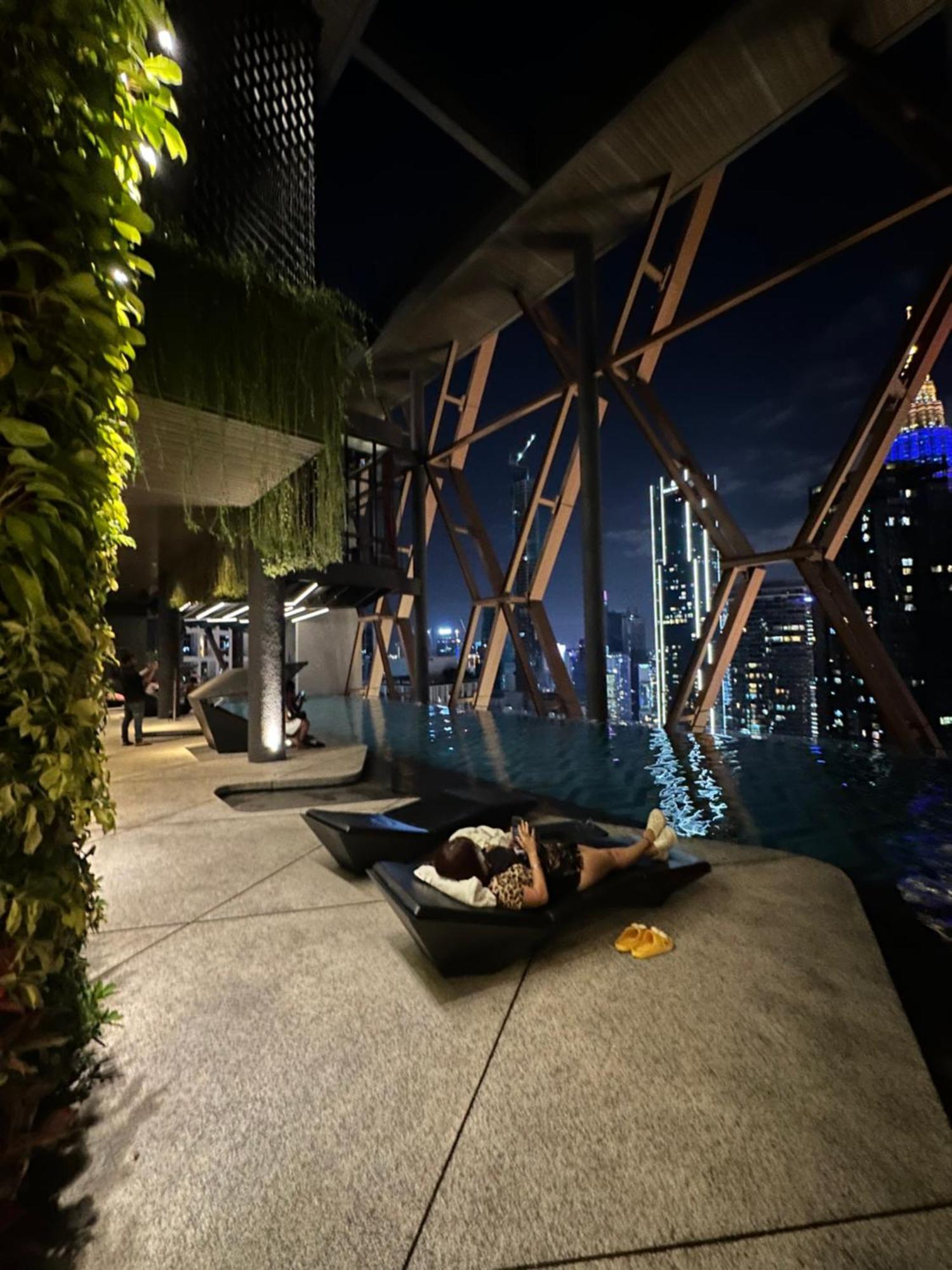 Skyline Homes By Scarletz Suites Klcc Kuala Lumpur Esterno foto