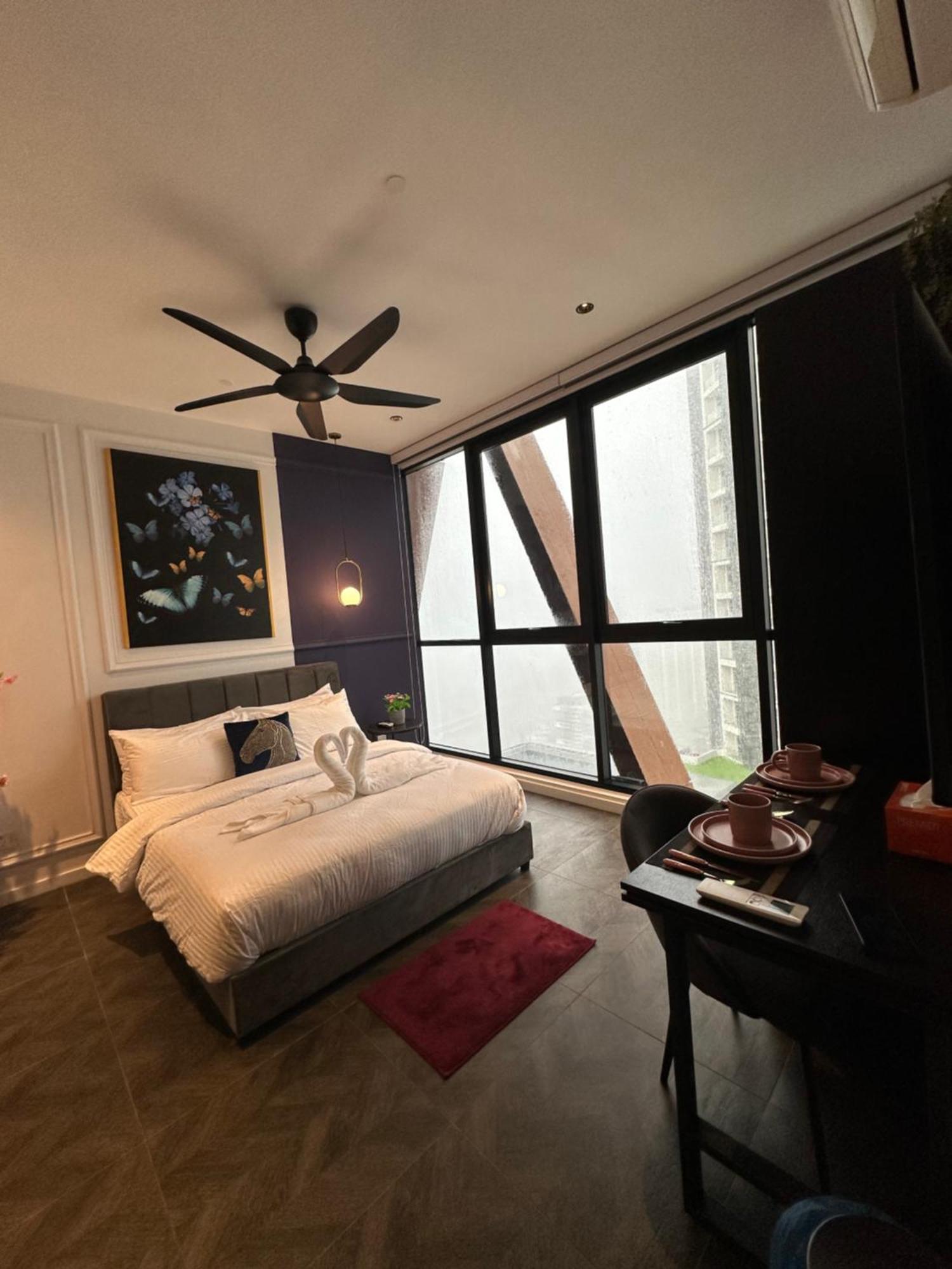 Skyline Homes By Scarletz Suites Klcc Kuala Lumpur Esterno foto